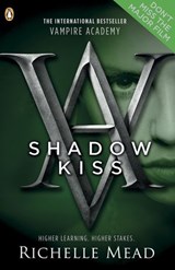Vampire Academy: Shadow Kiss (book 3) - Richelle Mead - 9780141932088