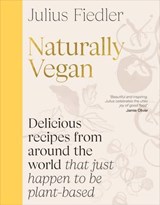 Naturally Vegan - Julius Fiedler - 9780241765623