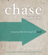 Chase Bible Study Guide plus Streaming Video, Updated Edition - Jennie Allen - 9780310170280