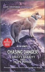 Chasing Danger - Christy Barritt ; Hope White - 9780369705471