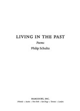 Living In The Past - Philip Schultz - 9780547906942