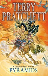 Pyramids - Terry Pratchett - 9780552166652