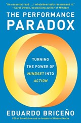 Performance Paradox - Eduardo Briceno - 9780593725245