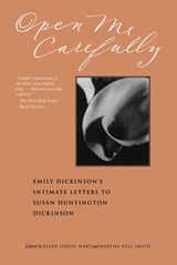 Open Me Carefully - Emily Dickinson - 9780819500335