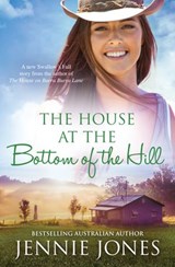 The House At The Bottom Of The Hill - Jennie Jones - 9780857992185