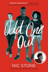 Odd One Out - Nic Stone - 9781101939550