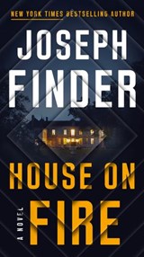 House on Fire - Joseph Finder - 9781101985854