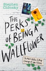 The Perks of Being a Wallflower YA Edition - Stephen Chbosky - 9781398530003