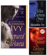 Devoured By Darkness Bundle with When Darkness Comes & Embrace the Darkness - Alexandra Ivy - 9781420122947