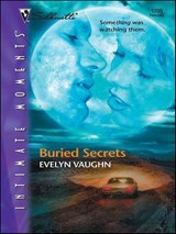 Buried Secrets - Evelyn Vaughn - 9781426882579