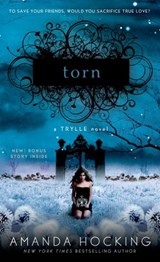 Torn - Amanda Hocking - 9781429956611