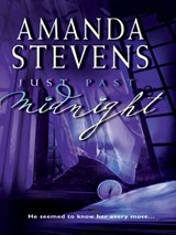 Just Past Midnight - Amanda Stevens - 9781472086839