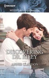 Discovering Dr. Riley - Annie Claydon - 9781488009471
