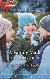 A Family Made at Christmas - Scarlet Wilson - 9781488020865