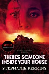 There's Someone Inside Your House - Stephanie Perkins - 9781509859818