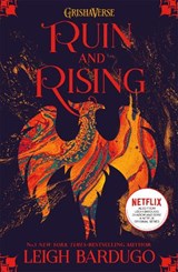 The Shadow and Bone: Ruin and Rising - Leigh Bardugo - 9781510105256
