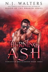 Burning Ash - N.J. Walters - 9781649370549