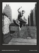 Women Photographers 1900 – 1975 - Berenice Abbott ; Mary Ruefle ; Maria Quirk ; Susan van Wyk - 9783775761369