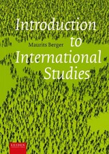 Introduction to International Studies - Maurits Berger - 9789087284725