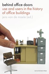 Behind Office Doors - Jens van de Maele - 9789462704992