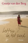Letters in het zand - Greetje van den Berg - 9789401904186