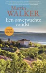 Een onverwachte vondst - Martin Walker - 9789083167596