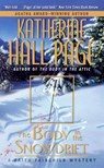 The Body in the Snowdrift - Katherine Hall Page - 9780061850165