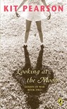 Looking At The Moon - Kit Pearson - 9780143186298
