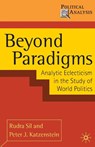 Beyond Paradigms - Rudra Sil ; Peter J. Katzenstein - 9780230207967