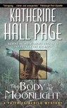 The Body in the Moonlight - Katherine Hall Page - 9780380813841