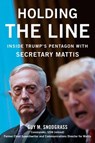 Holding the Line - Guy M. Snodgrass - 9780593084380