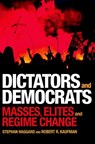 Dictators and Democrats - Stephan Haggard ; Robert R. Kaufman - 9780691172149