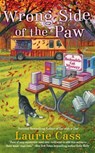 Wrong Side of the Paw - Laurie Cass - 9780698405516