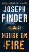 House on Fire - Joseph Finder - 9781101985861