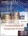 Fundamentals of Corporate Finance, International Adaptation - Robert (University of Texas Parrino ; Thomas W. (Arizona State University) Bates ; Stuart L. (University of North Texas) Gillan ; David S. (University of Minnesota) Kidwell - 9781119795445