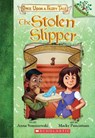 The Stolen Slipper: A Branches Book (Once Upon a Fairy Tale #2) - Anna Staniszewski - 9781338349757