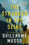 The Stranger in the Seine - Guillaume Musso - 9781399605687
