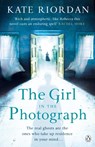 The Girl in the Photograph - Kate Riordan - 9781405917421
