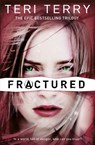 SLATED Trilogy: Fractured - Teri Terry - 9781408319482