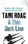 A Thin Dark Line - Tami Hoag - 9781409121480