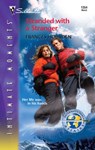 Stranded with a Stranger - Frances Housden - 9781426871085