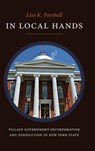 In Local Hands - Lisa K. (Daemen College) Parshall - 9781438492452