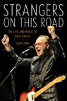 Strangers on This Road - Cam Cobb - 9781493061136