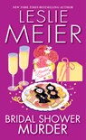 Bridal Shower Murder - Leslie Meier - 9781496749253