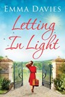 Letting In Light - DAVIES,  Emma - 9781503935808