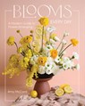 Blooms Every Day - Amy McCord - 9781577155638