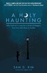 A Holy Haunting - Sam D. Kim - 9781631959905