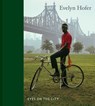 Evelyn Hofer: Eyes on the City - Gregory J Harris ; April M Watson - 9781636810973