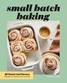 Small Batch Baking - Saura Kline - 9781648766855
