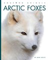 Arctic Foxes - Mari Bolte - 9781682776056